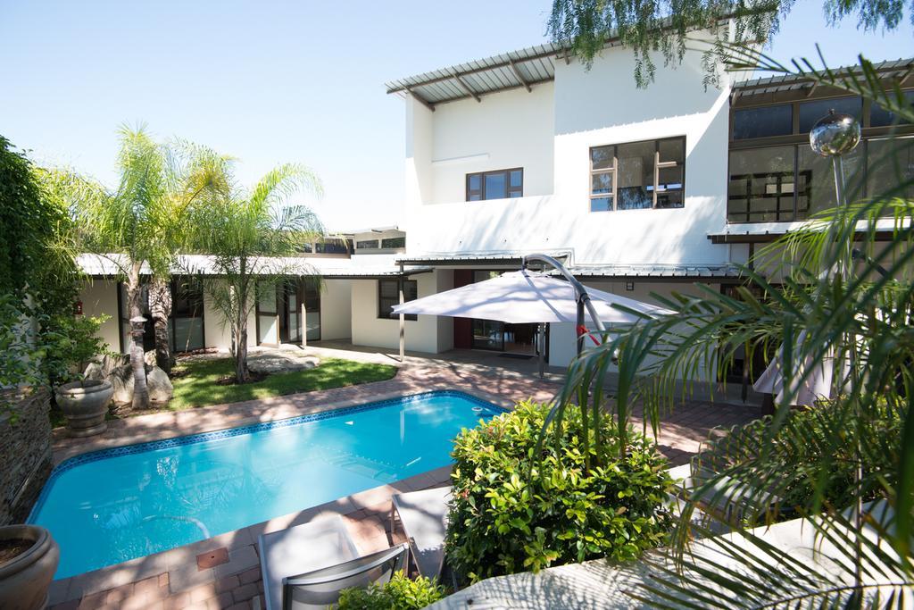 Montebello Guesthouse Windhoek Dış mekan fotoğraf