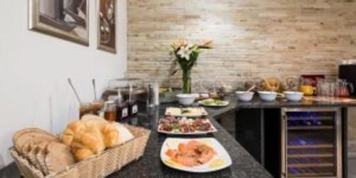 Montebello Guesthouse Windhoek Dış mekan fotoğraf